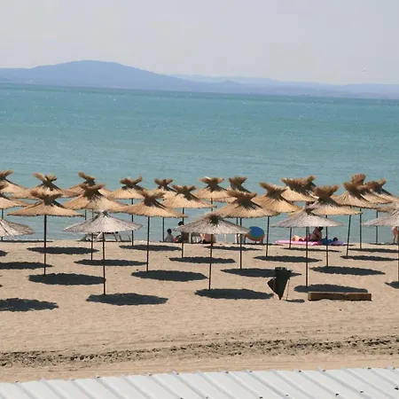 Paradise Sarafovo Apartment *